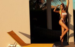 Hè vừa sang, H'Hen Niê đã khoe đường cong mướt mắt với bikini