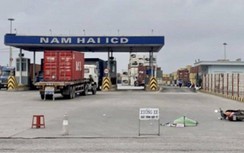 Va chạm với xe container, tài xế xe máy tử vong ở đường khu công nghiệp