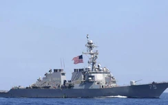 Sau cuộc điện đàm, tàu khu trục Mỹ đang đến Biển Đen bất ngờ chuyển hướng