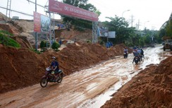 Vụ sạt lở gây ách tắc đường ven biển Mũi Né: Chủ đầu tư nói gì?