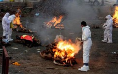 Những hình ảnh đáng sợ phơi bày tác động của khủng hoảng Covid-19 tại Ấn Độ