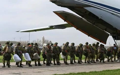 Nga rút quân khỏi biên giới gần Ukraine nhưng tất cả vẫn chưa kết thúc