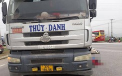 Tai nạn ở Nghệ An: Xe tải cuốn 3 mẹ con vào gầm, 2 người tử vong