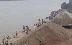 Hải Phòng: Tai nạn trên sông Văn Úc, 2 người phụ nữ mất tích