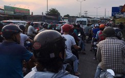 Xả trạm thu phí T2 hướng Đồng Nai-Vũng Tàu do QL51 quá tải, ùn tắc kéo dài