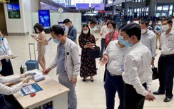 Thứ trưởng Lê Anh Tuấn đột xuất thị sát sân bay Nội Bài trước cao điểm 30/4