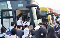 Đi xe khách dịp nghỉ lễ 30/4 phải khai báo y tế