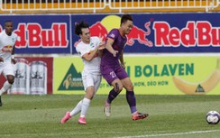 V-League 2021: HAGL đứt mạch thắng, bị Viettel "thổi lửa" phía sau