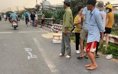 Tông vào lan can cầu nguy hiểm trên QL1, 2 thanh niên tử vong tại chỗ