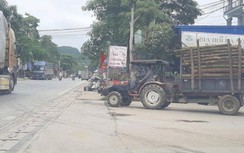 Xe tự chế chở gỗ cồng kềnh tung hoành QL3 và các tuyến đường Thái Nguyên