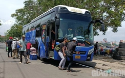 Xe khách Quảng Ngãi - Đà Nẵng lập "bến cóc" giữa tâm dịch Covid-19
