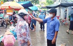 Quảng Ngãi áp dụng giữ khoảng cách 2m, không tụ tập 10 người từ 12h hôm nay