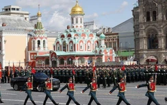 Giữa khủng hoảng Covid-19, tại sao Nga vẫn tổ chức duyệt binh hoành tráng?