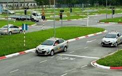 Dịch Covid-19 phức tạp: Hà Nội tạm dừng tổ chức sát hạch cấp GPLX từ 12/5