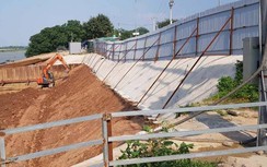Đê vừa cải tạo tốn 300 tỷ đã nứt: Bộ cảnh báo, Hà Nội vẫn cấp phép