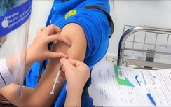 Hãng bay đầu tiên tiêm vaccine Covid-19 cho phi công, tiếp viên