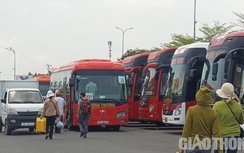 Quảng Ngãi dừng hoạt động vận tải hành khách từ chiều nay
