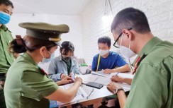 Thêm giám đốc bị bắt vì tiếp tay người nước ngoài nhập cảnh trái phép