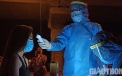 Cận cảnh hoạt động các chốt kiểm soát Covid-19 lúc 0h ở 12 cửa ngõ TP.HCM