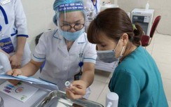 Người tiêm vaccine ngừa Covid-19 có phải cách ly phòng lây virus?