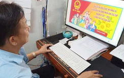 Vui buồn chuyện nghề người đàn ông 35 năm vẽ tranh cổ động ở Bạc Liêu