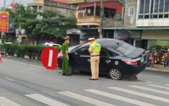 Tự gây tai nạn rồi khoá cửa xe bỏ đi, hơn một ngày sau mới ra trình báo