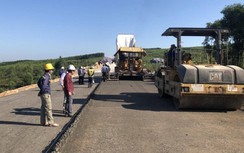 Cận cảnh cấp phối đá dăm gia cố xi măng tại dự án Cam Lộ - La Sơn