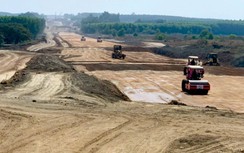 Thép tăng phi mã, nhà thầu cao tốc Bắc - Nam kêu trời