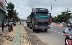 Video TNGT 24/5: Người phụ nữ tử vong thương tâm, sau va chạm với xe ben