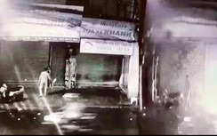 Người đàn ông phóng hỏa, đốt nhà phụ nữ ở TP.HCM