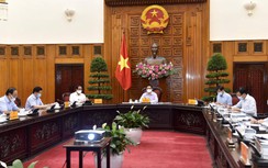 Thủ tướng: Thần tốc đẩy lùi dịch Covid-19 bằng chiến lược vaccine