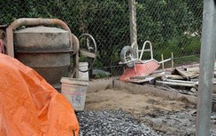 Hai vợ chồng bỏ quê vào Bình Dương làm thợ hồ, chồng bị điện giật tử vong