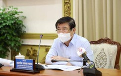 Thêm 25 ca dương tính Covid-19, TP.HCM tạm dừng hoạt động hớt tóc, gội đầu