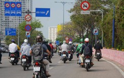 Cận cảnh những biển báo giao thông đánh đố người đi đường ở TP.HCM