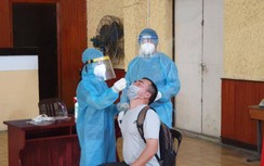 TP.HCM: Gần 3.000 cán bộ, giáo viên phục vụ tuyển sinh xét nghiệm Covid-19