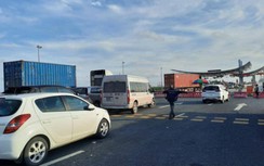 Quảng Ninh: Người đến từ/đi qua TP Hồ Chí Minh đều phải làm xét nghiệm