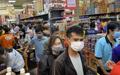 TP.HCM: Người dân đổ xô đi mua hàng tích trữ trước ngày giãn cách xã hội