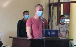 Lĩnh 2,5 năm tù vì đấm cán bộ, "thông chốt" kiểm dịch vào nhà bạn uống rượu
