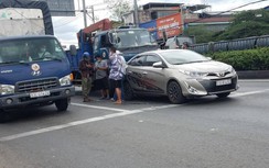 TP.HCM: Hai vụ va chạm liên tiếp trên QL1, giao thông ùn ứ nhiều km