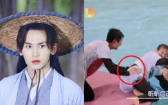 Mỹ nam “Sơn hà lệnh” bị chỉ trích sàm sỡ, thiếu tôn trọng phụ nữ