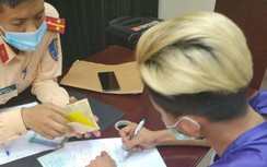 Tài xế cầm gậy sắt đe dọa lái xe khác ở QL1B lý giải gì về hành vi côn đồ?