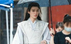 Cung Tuấn bị fan cuồng quấy nhiễu ra sao?