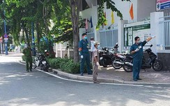 TP.HCM: Một ca nghi mắc Covid-19 đến khám, Bệnh viện quận 4 thông báo khẩn