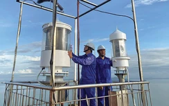 Gác đèn biển trên ốc đảo Hạ Mai