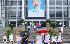 Đề thi môn Tiếng Anh tuyển sinh lớp 10 THPT chuyên ĐH Sư phạm năm 2021