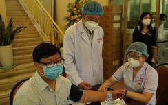 TP.HCM: 270 phóng viên chuyên đưa tin về dịch bệnh được tiêm vaccine