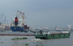 TP.HCM cấm tàu thuyền lưu thông trên rạch Cả Cấm 40 ngày