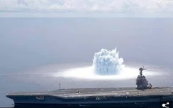 Video: Thử nghiệm nổ như động đất sát tàu sân bay USS Gerald R. Ford