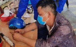 Quảng Ngãi: 2 thanh niên chạy xe có nồng độ cồn đánh võng ở chốt kiểm soát