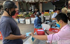 TP.HCM kiểm soát người đi chợ bằng thẻ QR thế nào?